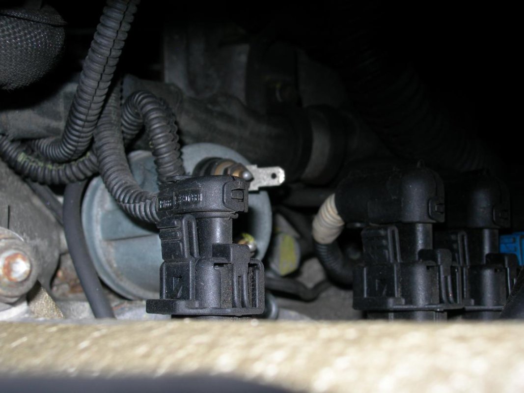 changing oil pressure sensor